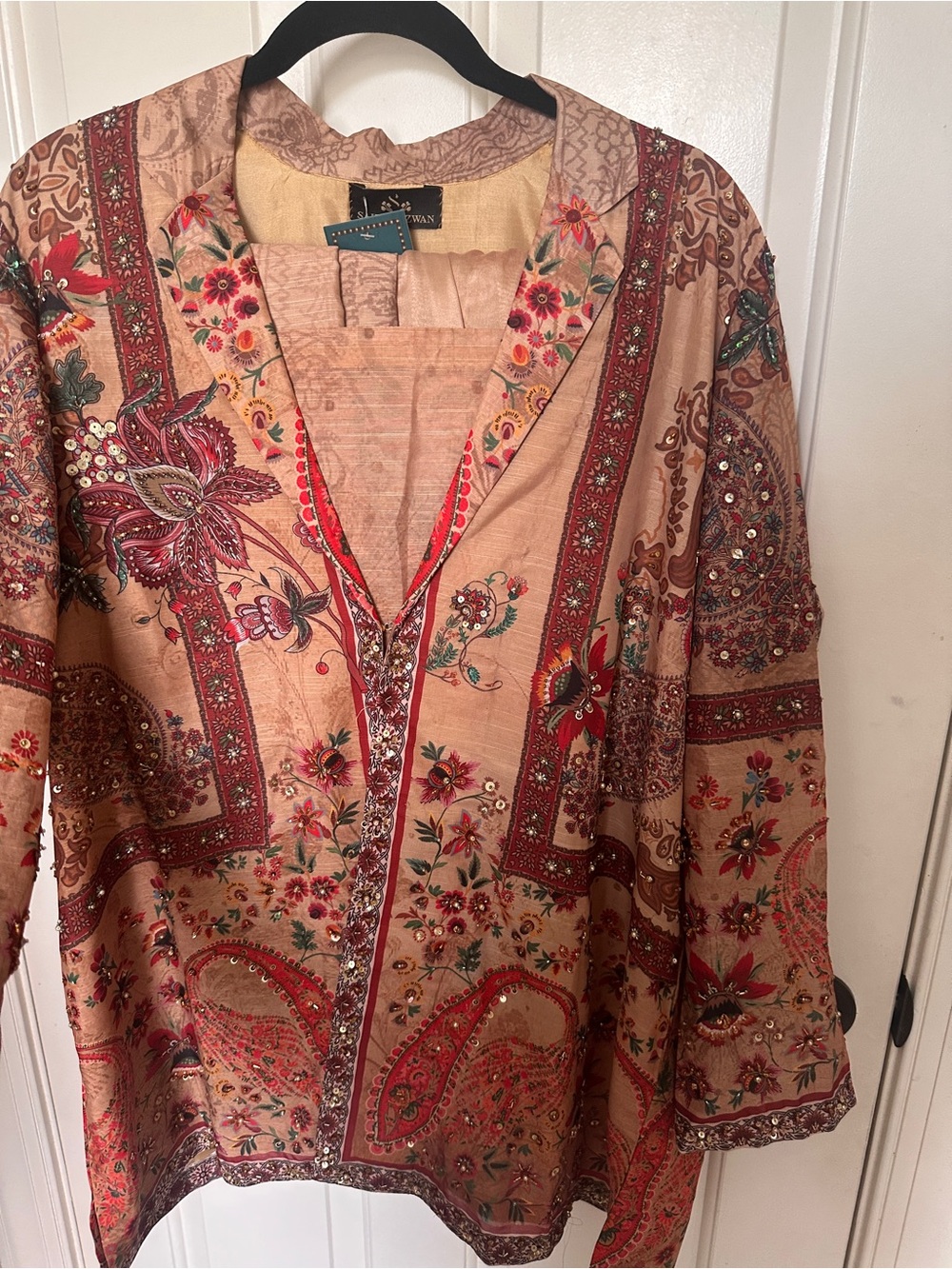 Pakistani clothes- Saira Rizwan- 4 piece silk outfit - Picture 4 of 11